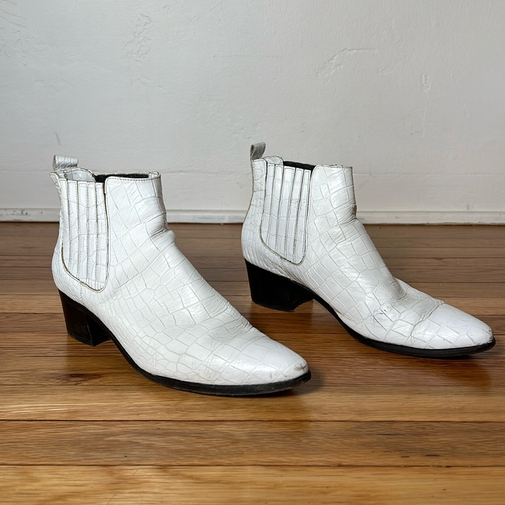 Modern Vice White Leather Boot | Size 7 W